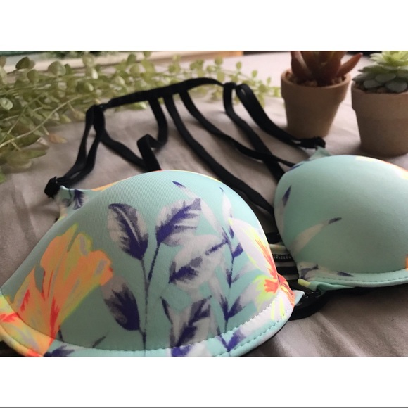 Pink- Blue and floral Bra|Wired Support|32B - Picture 2 of 4